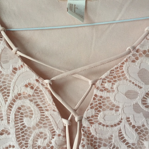 NWOT beautiful blush lace lined dress - Picture 3 of 6